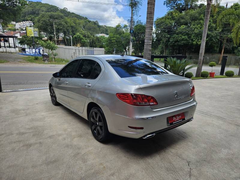 PEUGEOT - 408 - 2011/2012 - Prata - R$ 30.900,00