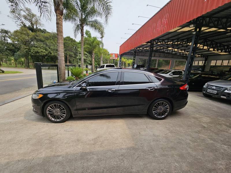 FORD - FUSION - 2014/2014 - Preta - R$ 77.900,00