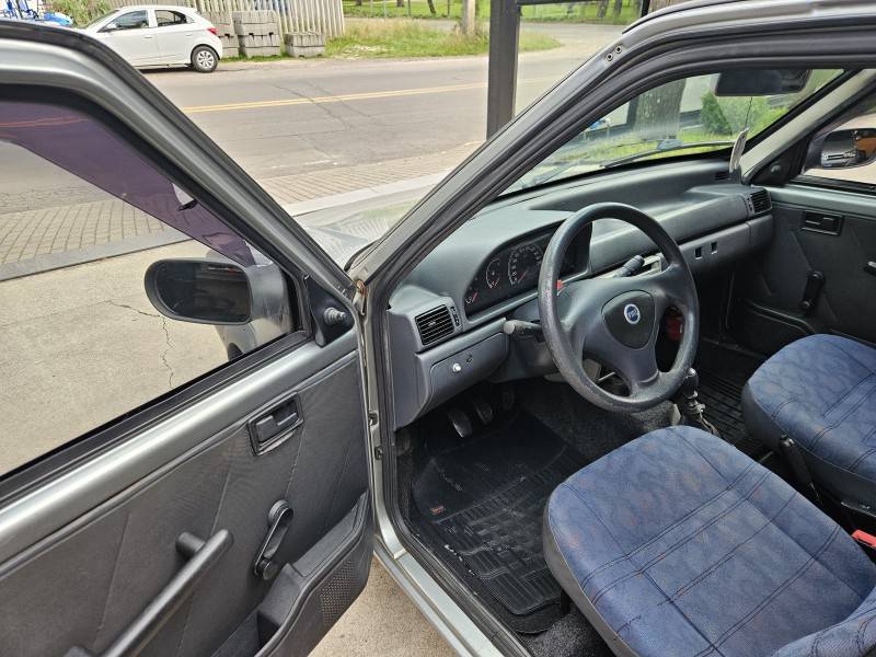 FIAT - UNO - 2008/2008 - Prata - R$ 24.900,00