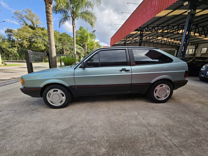 VOLKSWAGEN - GOL - 1990/1990 - Verde - R$ 89.900,00