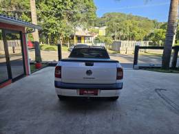 VOLKSWAGEN - SAVEIRO - 2014/2015 - Branca - R$ 52.900,00
