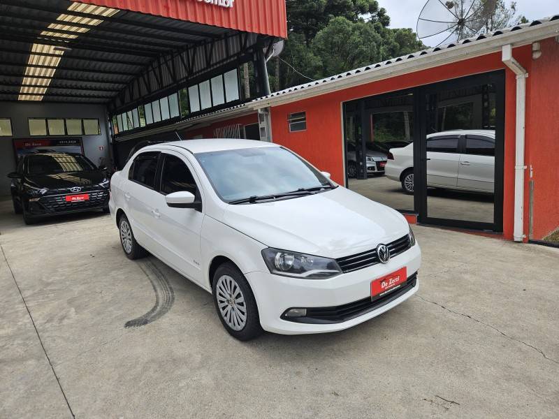 VOLKSWAGEN - VOYAGE - 2013/2013 - Branca - R$ 36.900,00