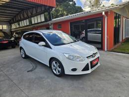 FORD - FOCUS - 2014/2014 - Branca - R$ 51.900,00