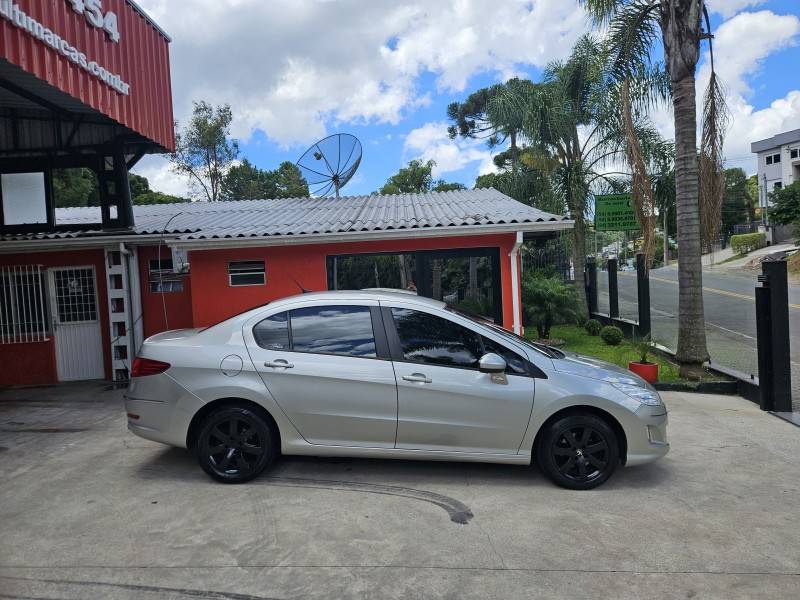 PEUGEOT - 408 - 2011/2012 - Prata - R$ 30.900,00