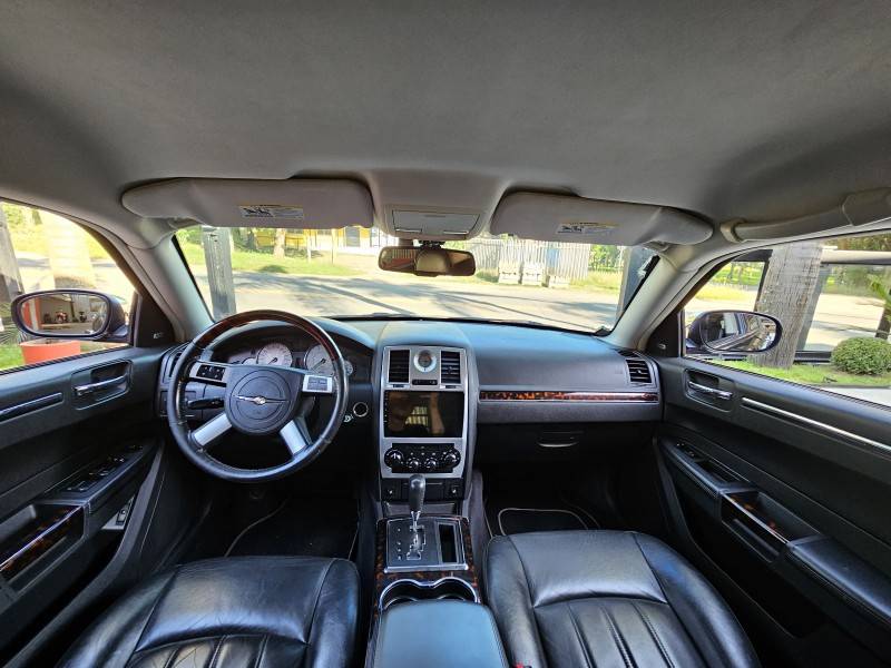CHRYSLER - 300 C - 2008/2008 - Preta - R$ 89.900,00