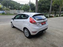 FORD - FIESTA - 2014/2014 - Branca - R$ 42.900,00