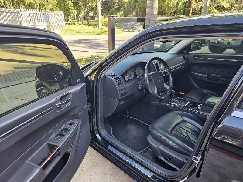 CHRYSLER - 300 C - 2008/2008 - Preta - R$ 89.900,00