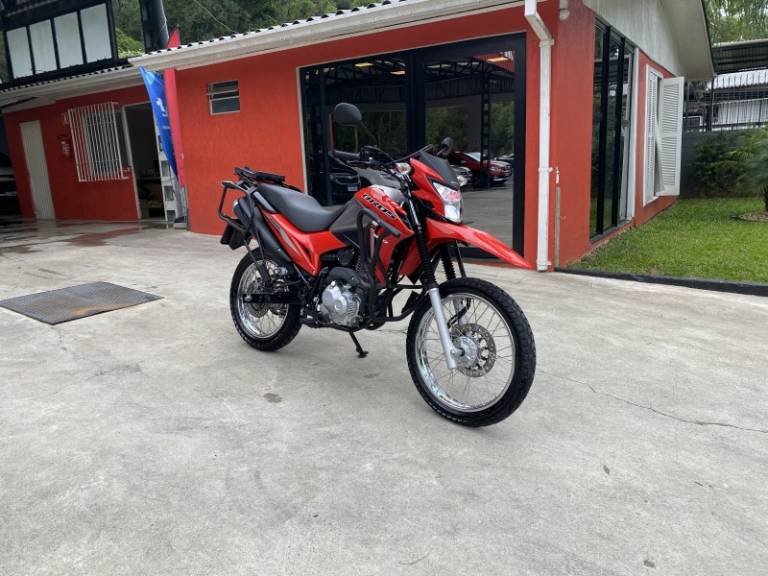 HONDA - NXR 160 - 2023/2023 - Vermelha - R$ 23.900,00