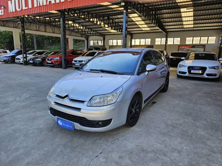 CITROËN - C4 - 2011/2011 - Prata - R$ 32.900,00