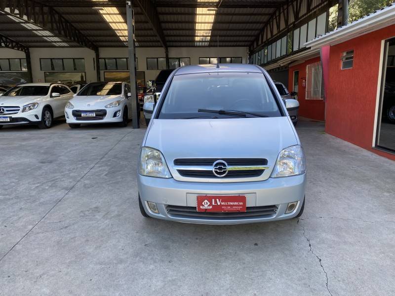 CHEVROLET - MERIVA - 2007/2007 - Prata - R$ 28.900,00