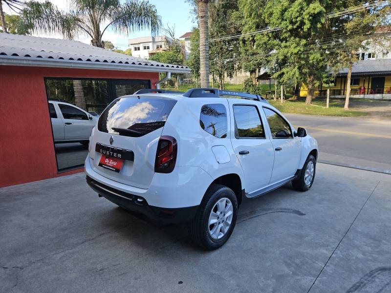 RENAULT - DUSTER - 2019/2019 - Branca - R$ 72.000,00