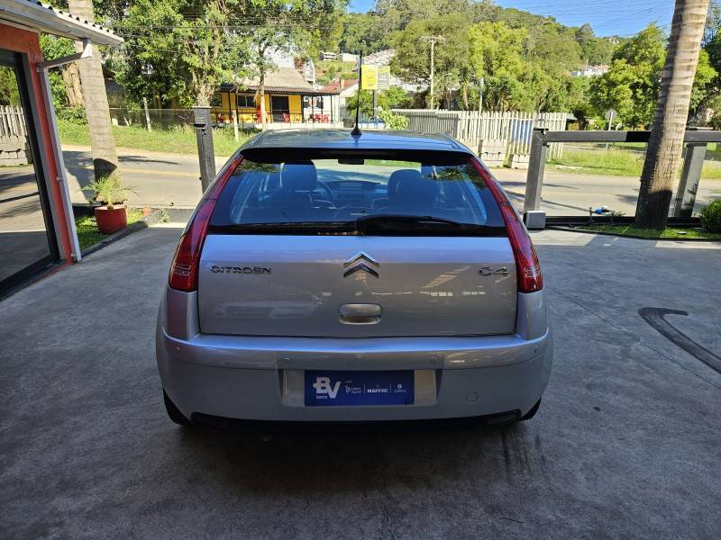 CITROËN - C4 - 2011/2011 - Prata - R$ 32.900,00