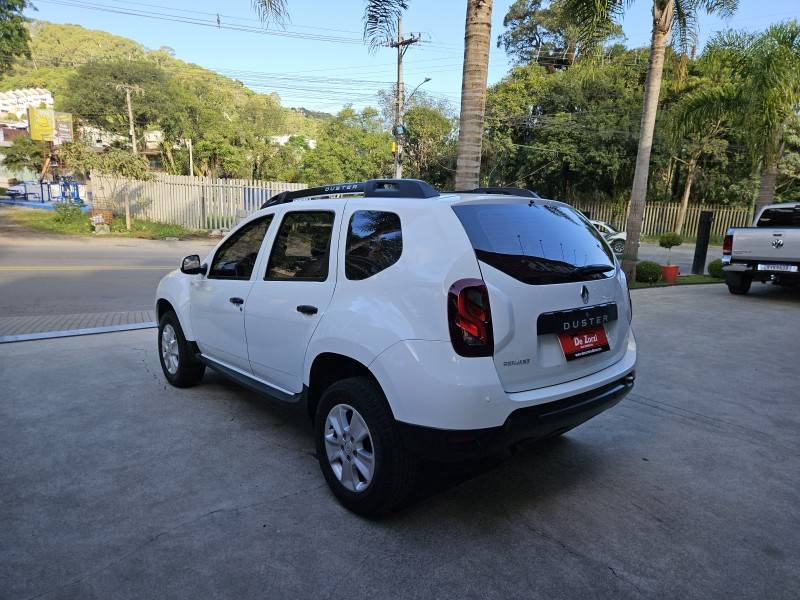 RENAULT - DUSTER - 2019/2019 - Branca - R$ 72.000,00
