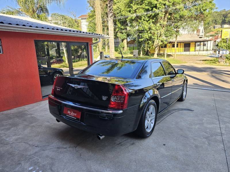 CHRYSLER - 300 C - 2008/2008 - Preta - R$ 89.900,00