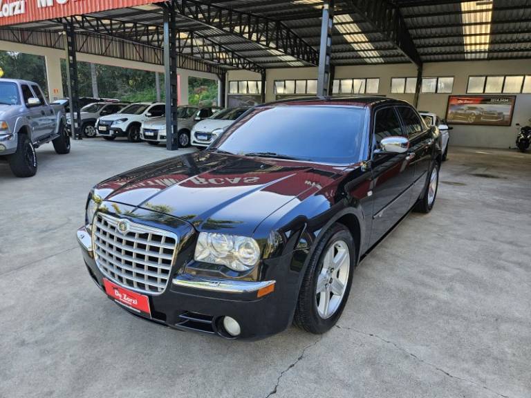CHRYSLER - 300 C - 2008/2008 - Preta - R$ 89.900,00